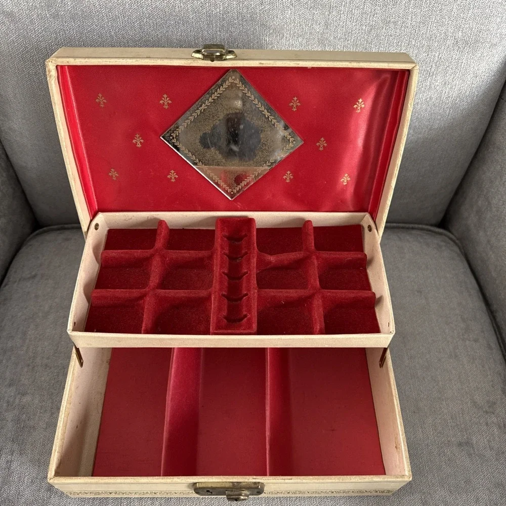 Vintage Mid-Century Cream Jewelry Box red Interior 1950s Treasure
